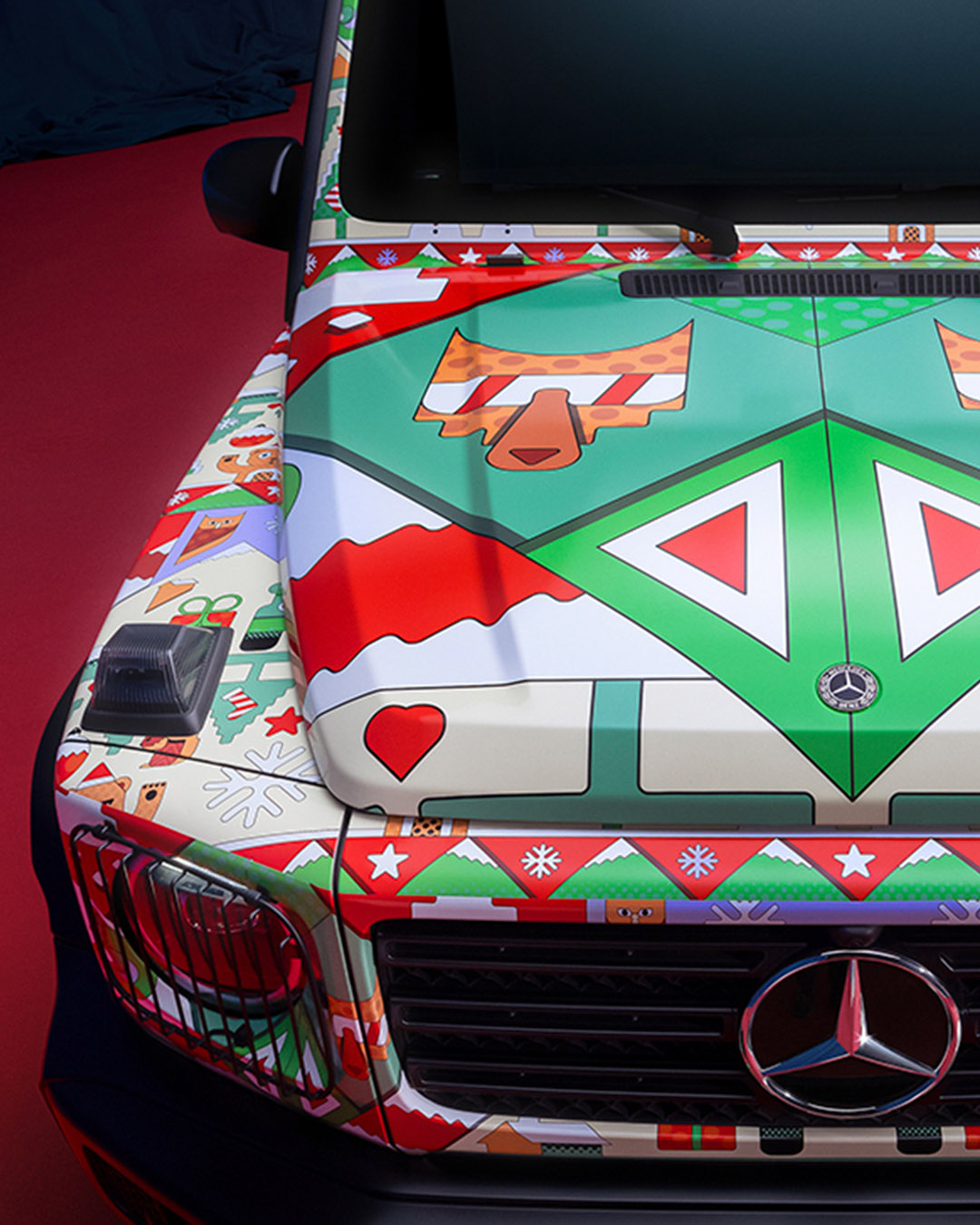 CWEI_ChristmannCazzanelli_MercedesBenz_UglySweaterCars_ProjectGallery_08